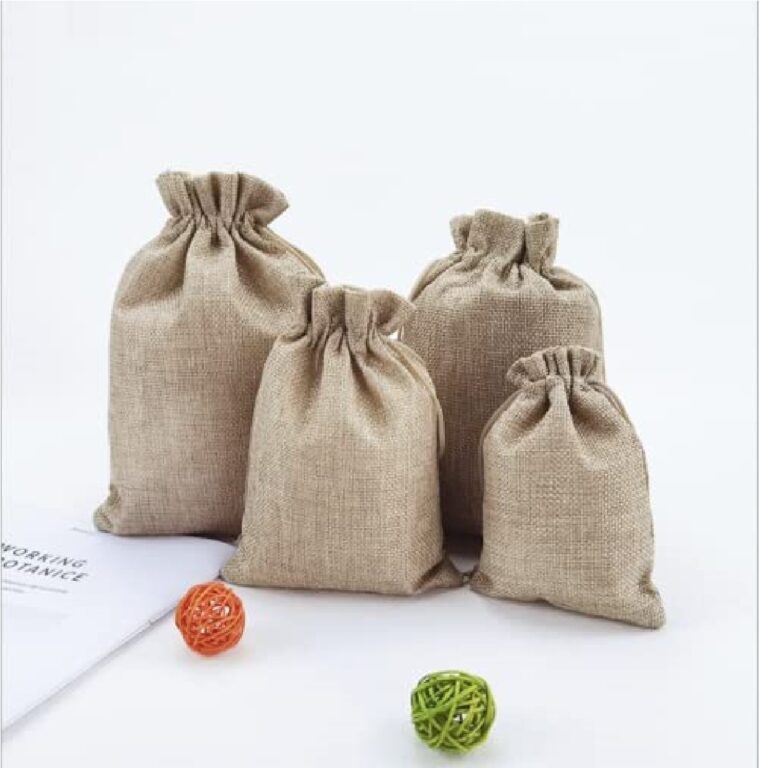 Burlap Pouch, Drawstring Gift Bags, Hessian Jute Bags Used for Gift Packing ,Party, Jewelry Pouch & Gift Pouch